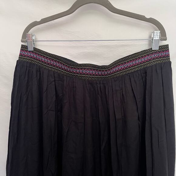 Linda Anderson Boho Maxi Skirt Sz XL Black Festival Embroidered Smocking Peasant - Picture 6 of 12